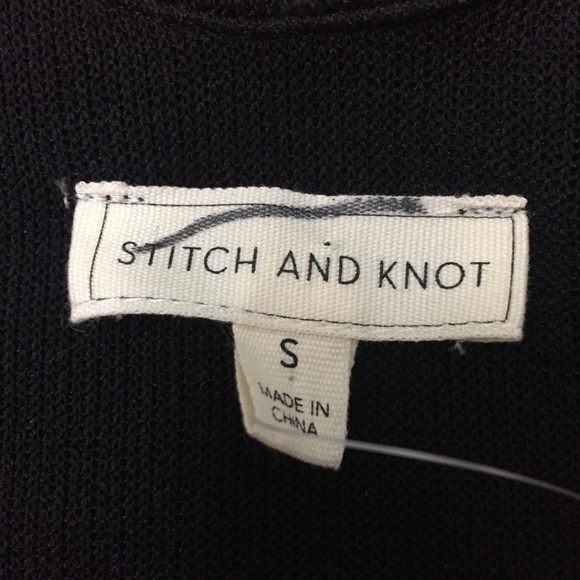 Black Knit Open Shoulder Bow Tie Flounce Top - Picture 8 of 8